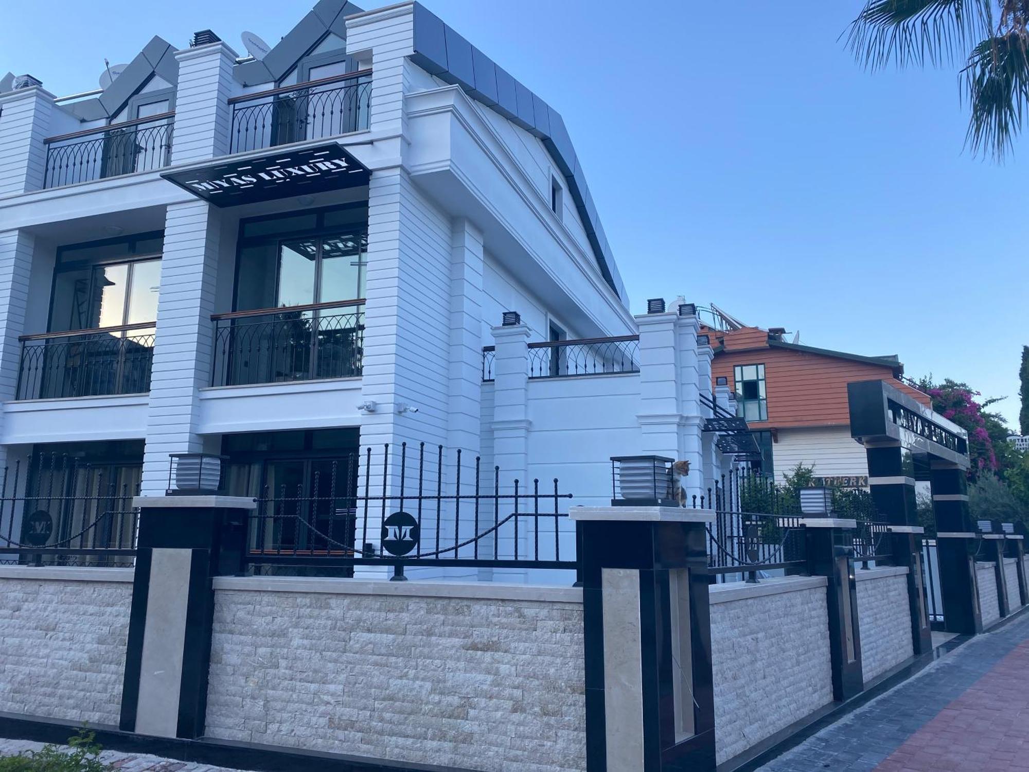 Miyas Luxury Hotel 케메르 외부 사진
